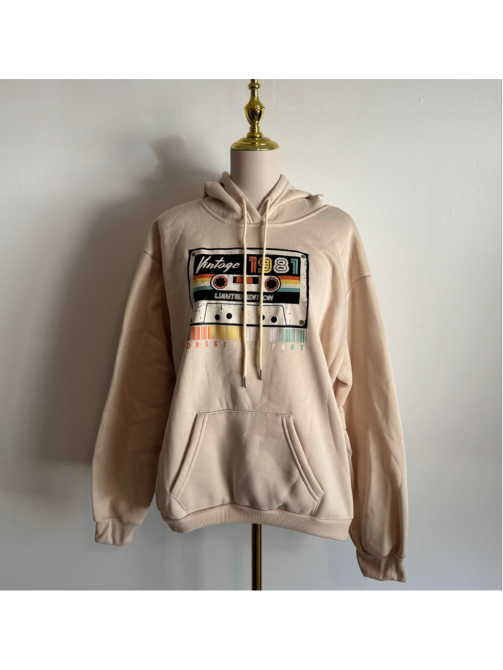 Women's SHEIN Hoodie Sweatshirt XL Beige Vintage 1981 Graphic